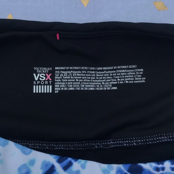 Victoria’s Secret Knockout Capri Leggings S - Picture 4 of 9